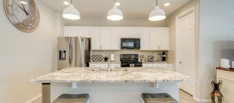 Central Casa Grande Home in Quiet Neighborhood