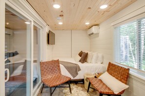 Apartment (0 Bedroom) | Bahagian dalam
