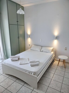 Captain Michalis 5 | Bureau, lit de bébé (supplément), accès au Wi-Fi (inclus)