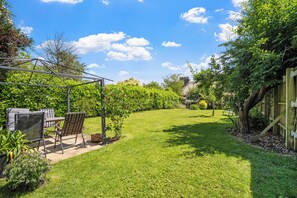 Cottage | Property grounds - Idyllic Historic Thatched Cottage Hardy's Dorset (Blandford Forum)