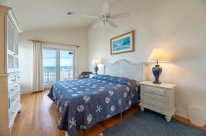 7 bedrooms, free WiFi - K2004 Dune Crest. Oceanfront! Private Pool! Pets OK! Rec Room and much more! (Southern Shores)