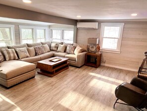 TV connectée, cheminée