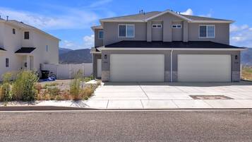 Maison mitoyenne, 3 chambres | Extérieur