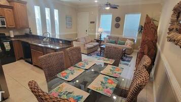 Apartment, 2 Bedrooms | Interior