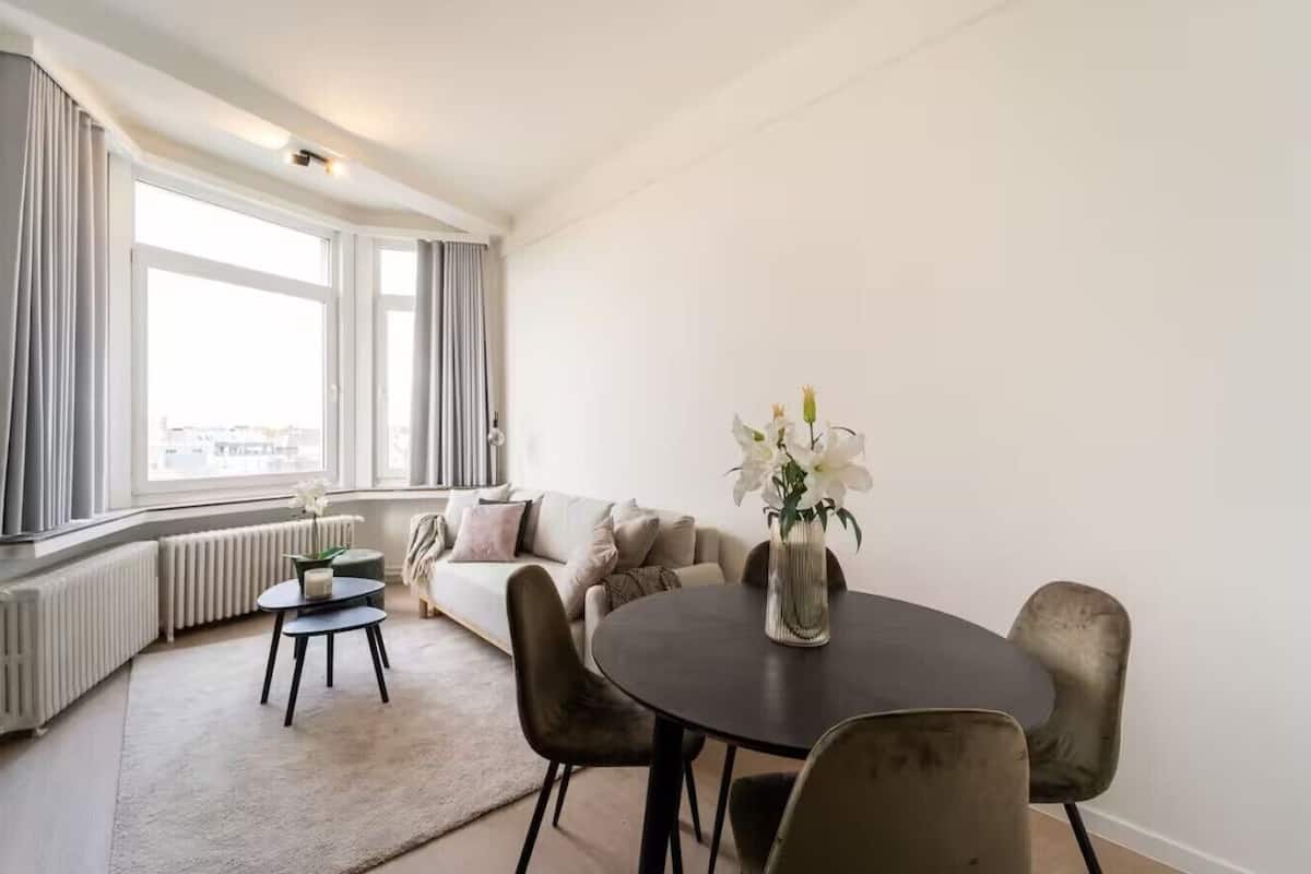 Apartment | 1 bedroom, premium bedding, down comforters, desk