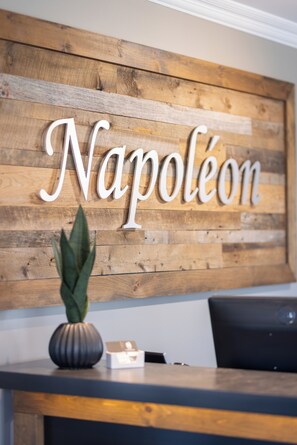 Reception - Hôtel Napoléon (Gatineau)