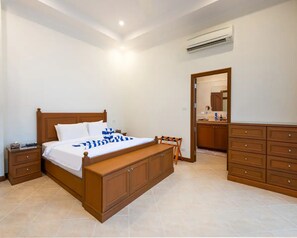 Villa | 2 Schlafzimmer, Zimmersafe, Bügeleisen/Bügelbrett, kostenloses WLAN