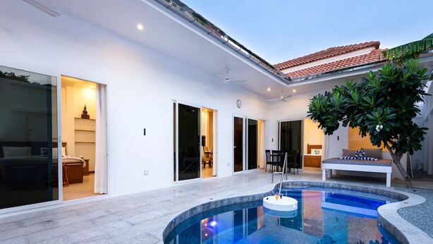 Terrace/patio - Party Pool Villa Pattaya (Pattaya)