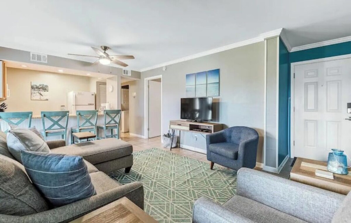 Photo 11 of Blue Pearl 1 bedroom, 2 bath condo - sleeps 6 , Pet friendly.