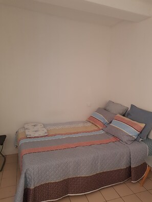 2 chambres, Wi-Fi, literie fournie