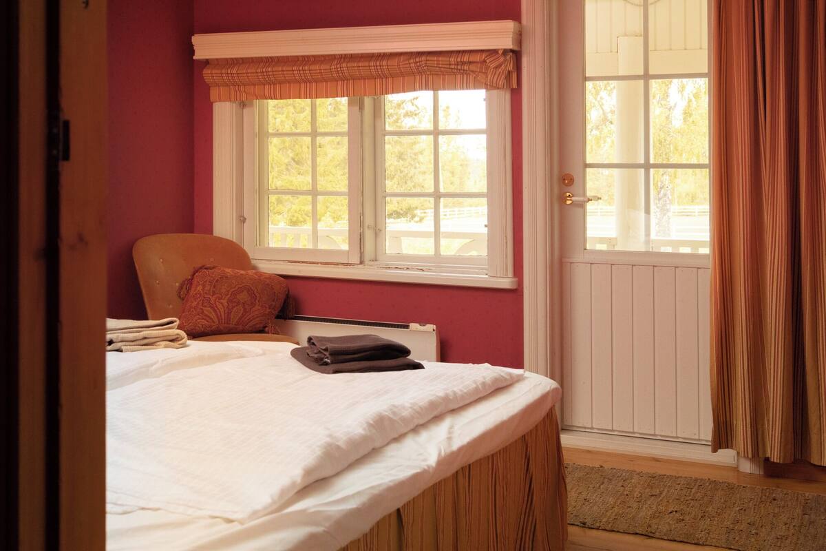 Basic Double Room