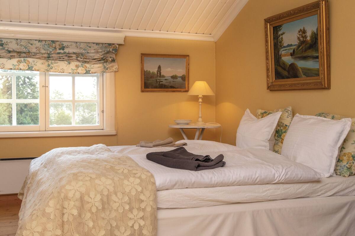 Comfort Triple Room, Lake View