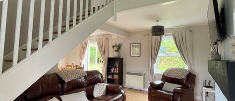 Smart-tv och eldstad