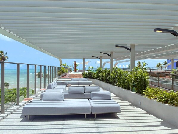Terrace/patio - Setai Yacht Luxxor - By Almare Flats (João Pessoa)