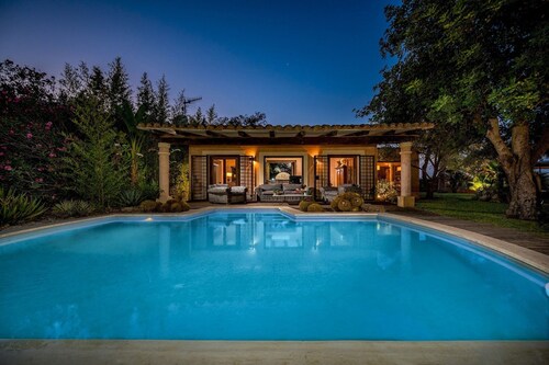Villa Ashram 6, Emma Villas