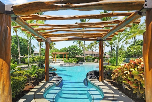 Hawaiian Retreat W/ Grill, Patio & A/C-Golf Villas