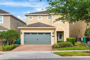 Exterior - Encore Resort 5 Bedroom Home with Pool (2403) (Kissimmee)