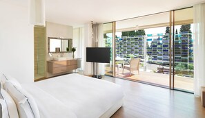 Junior Suite | Tallelokero huoneessa, yksilöllisesti sisustettu