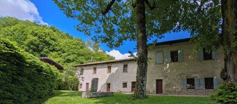 Chartreuse de la Sylve Bénite, large capacity character cottage