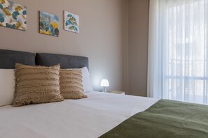 3 habitaciones, tabla de planchar con plancha y wifi gratis