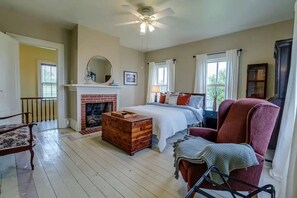 5 chambres, fer et planche à repasser, Wi-Fi gratuit