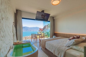 Minibar, individually decorated, free WiFi, bed sheets - Casa Natu Mirante  (Ilhabela)