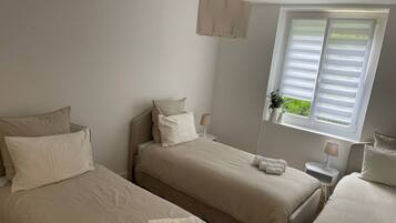 3 chambres, draps fournis