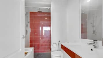 Luxury Apartment, Balcony, Ocean View | Private kitchen | Full-sized fridge, microwave, oven, stovetop