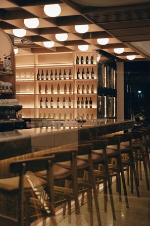 Bar (in der Unterkunft)