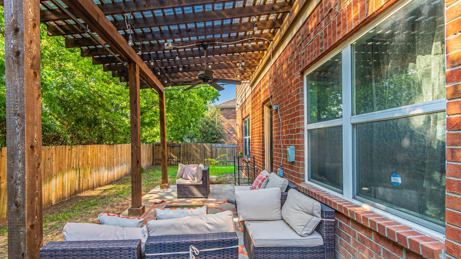 Spacious 5BR Dallas Retreat Perfect for Business Travelers Families