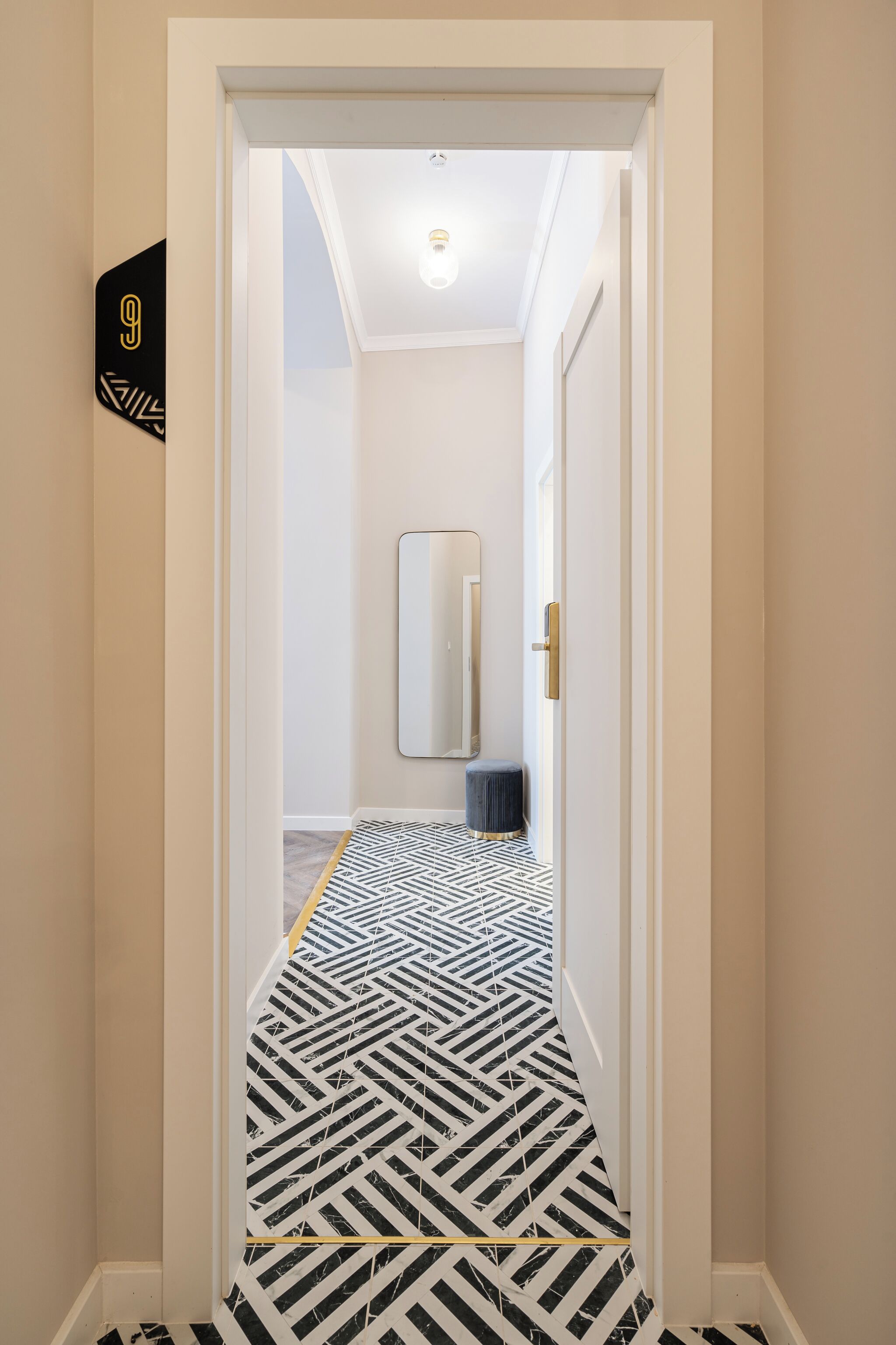 Deluxe Double Room, 1 Queen Bed with Sofa bed | Free WiFi, bed sheets