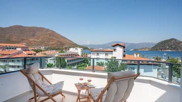 Suite estudio, vista al mar | Vista del balcón
