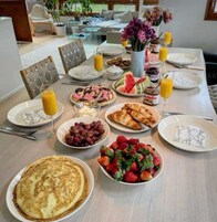 Free daily local cuisine breakfast