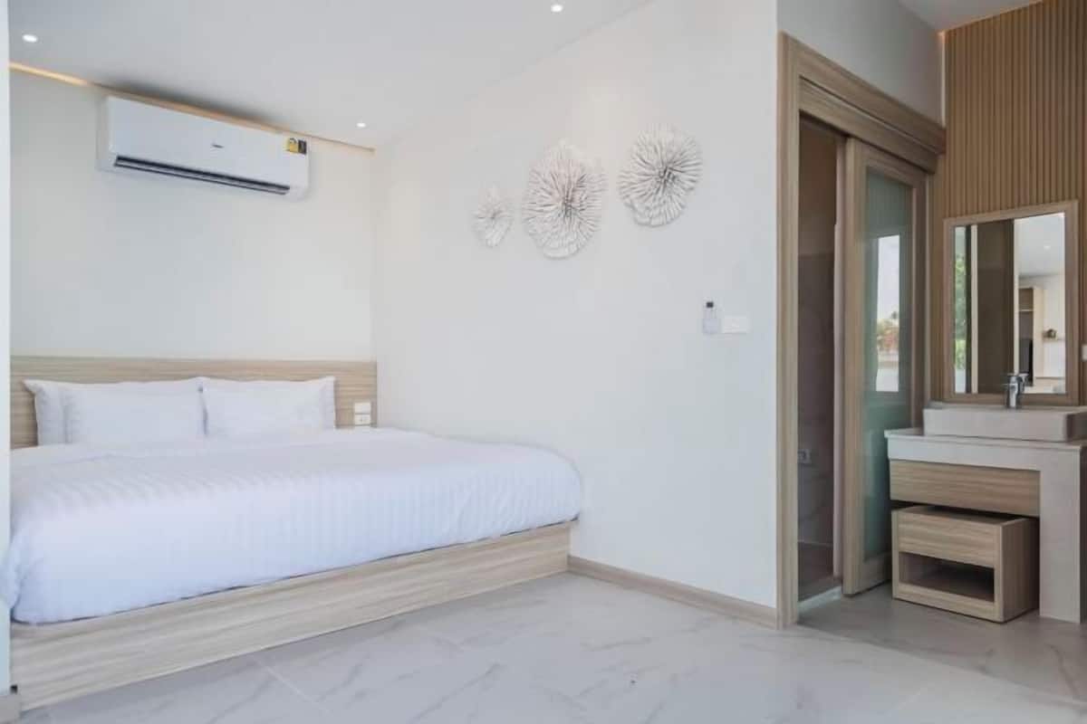 1 habitación y caja de seguridad en la habitación