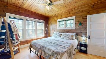 4 bedrooms, internet, bed sheets