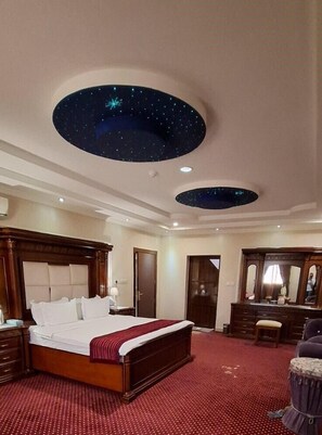 Bureau, espace de travail pour ordinateurs portables