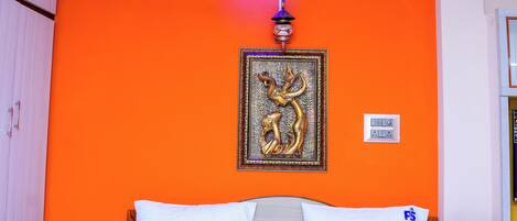 2 chambres, fer et planche à repasser, Wi-Fi, draps fournis