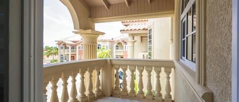 Phòng đôi Deluxe, quang cảnh vườn | Quang cảnh ban công