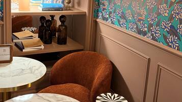 Khu tiếp khách ở sảnh