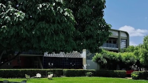Outdoor pool - Hotel Recanto da Lagoa (Juazeiro do Norte)