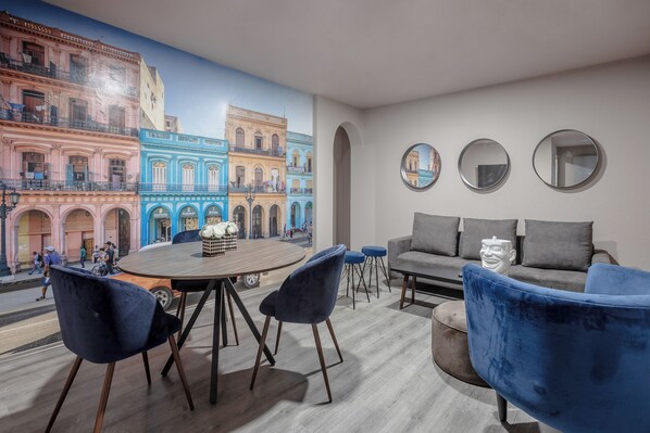 Apartment | Interior - Roma Norte Escape - 2br-fast Wifi,elevator,laundry (Mexico City)