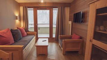 Familie appartement, 1 slaapkamer, balkon, uitzicht op bergen | 2 slaapkamers, gratis wifi