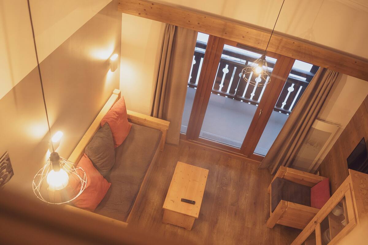 Dúplex, 3 habitaciones, balcón, vista a la montaña | 2 habitaciones y wifi gratis