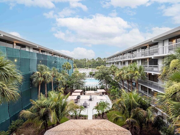 Property grounds - Kissimmee Luxury 1BR Condo & Next to Disney World (Kissimmee)