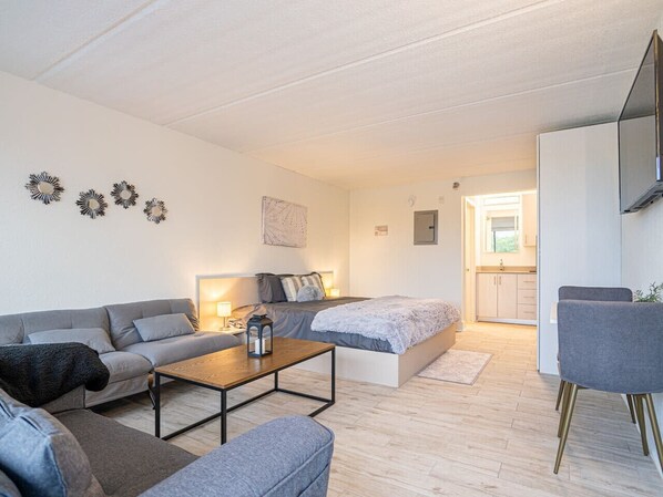 1 chambre, bureau, Wi-Fi, draps fournis