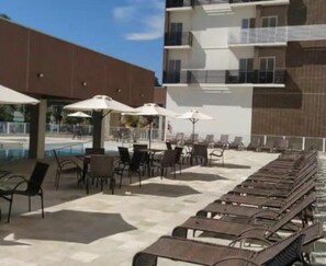 Outdoor dining - Spazzio Andrian & Silva a 10 Minutos do Acqua Park e Diversão de Montão! (Caldas Novas)