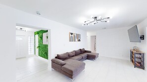 Casa | 5 dormitorios y Internet