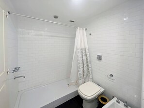 Appartement, 1 chambre, accessible aux personnes à mobilité réduite, fumeurs | Salle de bain