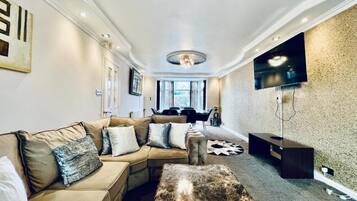 House | Living area | TV