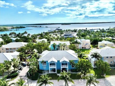 Charming 2-bedroom apartment for a family of 7 in gorgeous Bimini 